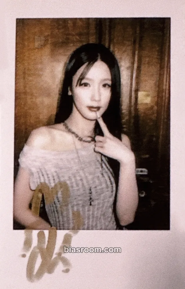 Miyeon We are Photocard - i-dle - i-dle K-pop photocard