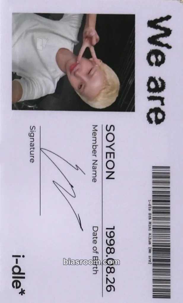 Soyeon We are Photocard - i-dle - i-dle K-pop photocard