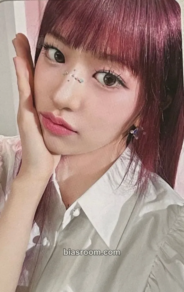 Yujin IVE SWITCH Photocard - IVE - IVE K-pop photocard