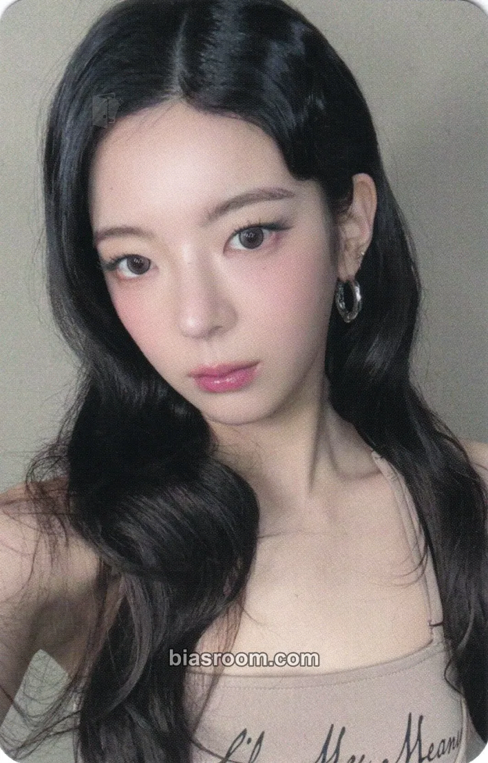 Lia Motto Photocard - ITZY - ITZY K-pop photocard