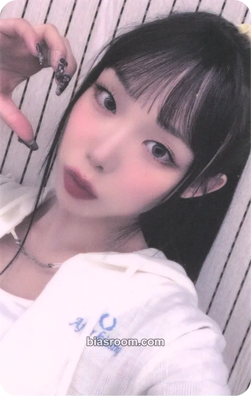 Suhyeon The Billage of Perception: Chapter Three Photocard - Billlie - Billlie K-pop photocard