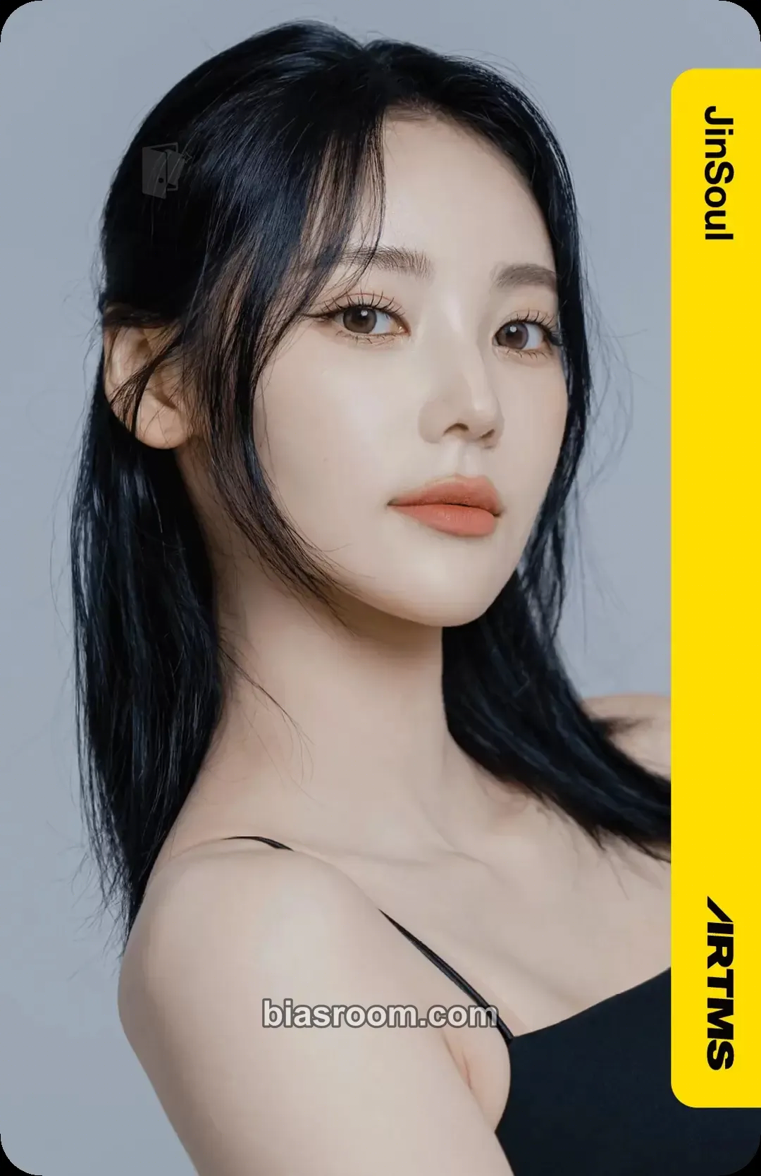 JinSoul Atom01 First Class Objekts Photocard - ARTMS - ARTMS K-pop photocard