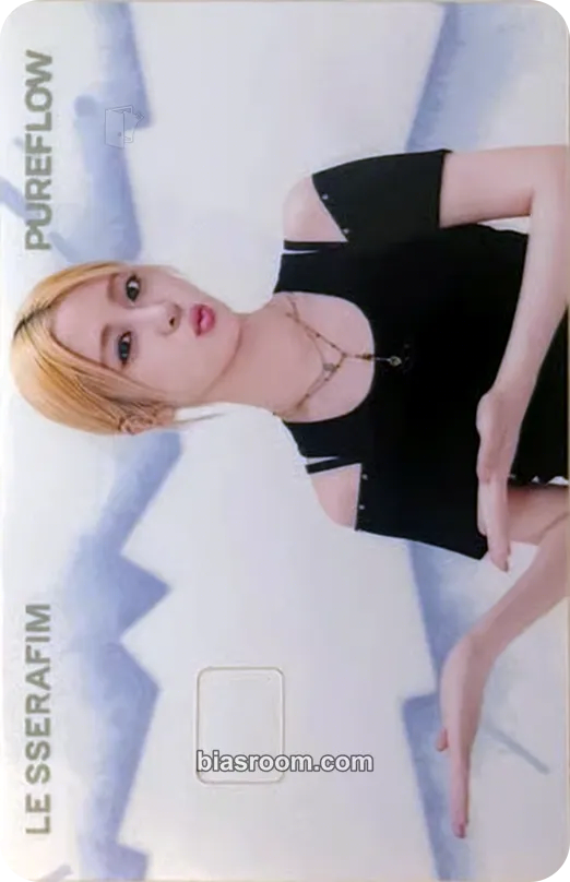 Huh Yunjin PUREFLOW pt.1 Photocard - LE SSERAFIM - LE SSERAFIM K-pop photocard