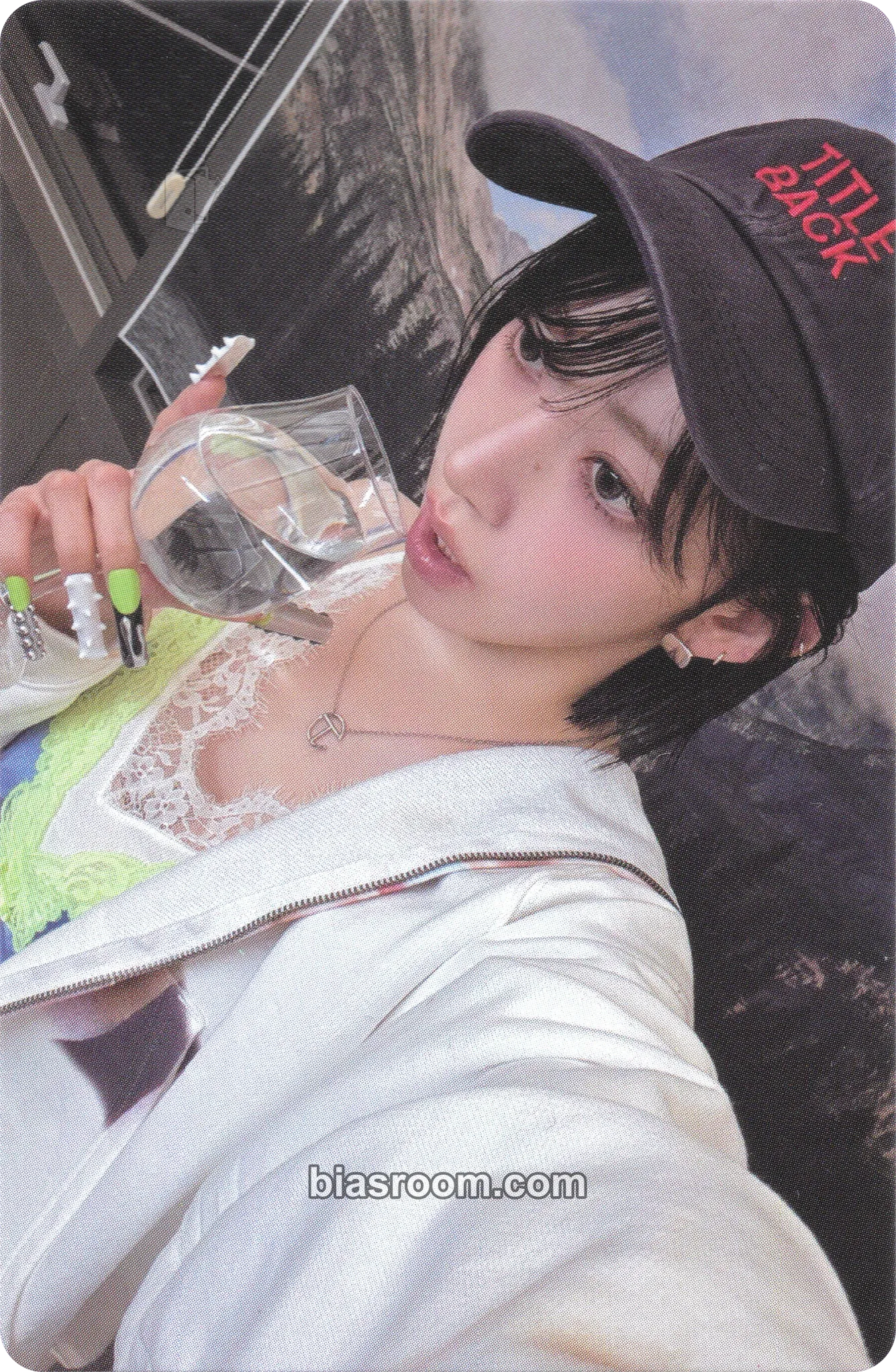 Sakura PUREFLOW pt.1 Photocard - LE SSERAFIM - LE SSERAFIM K-pop photocard