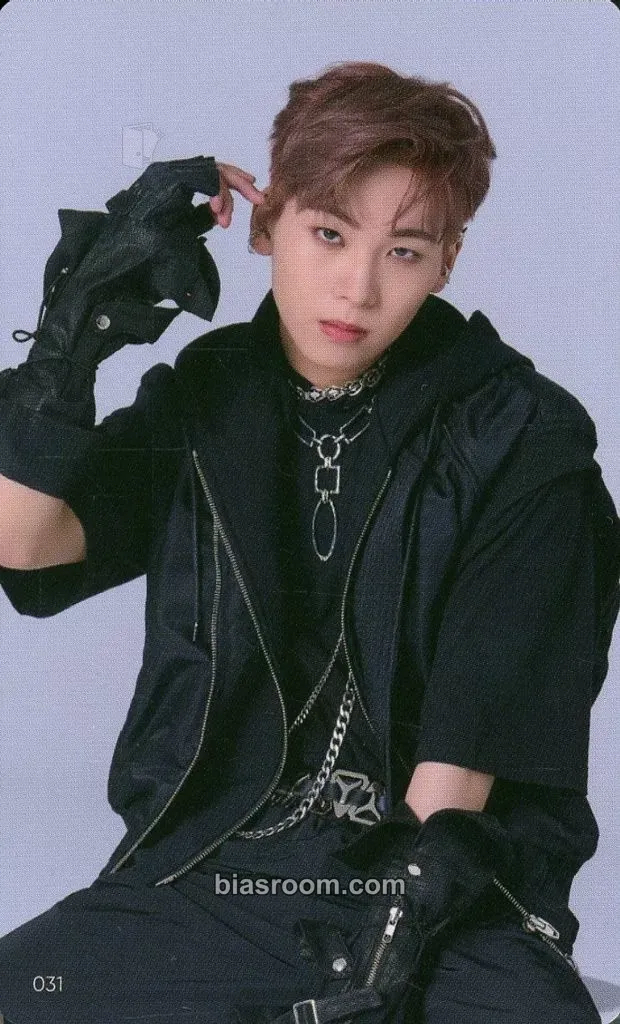 Ren Kawashiri 2023 2ND ARENA LIVE TOUR 'BEYOND THE DARK' Photocard - JO1 - JO1 K-pop photocard