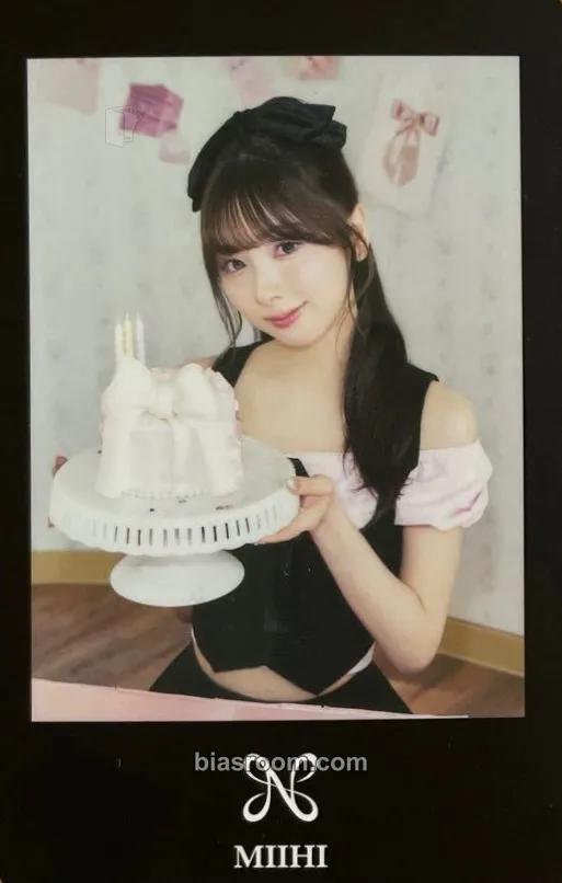 Miihi NiziU Live With U 2026 “Niziu The Cinema” Photocard - NiziU - NiziU K-pop photocard