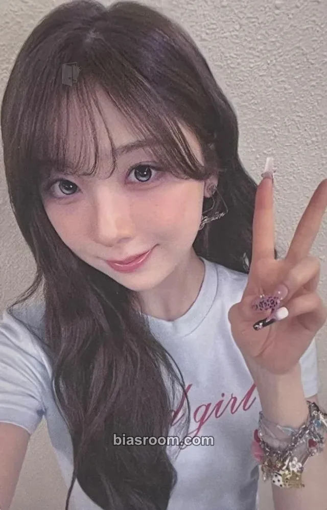 NiziU - Miihi - Kcon Japan 2026 Event trading card kcon