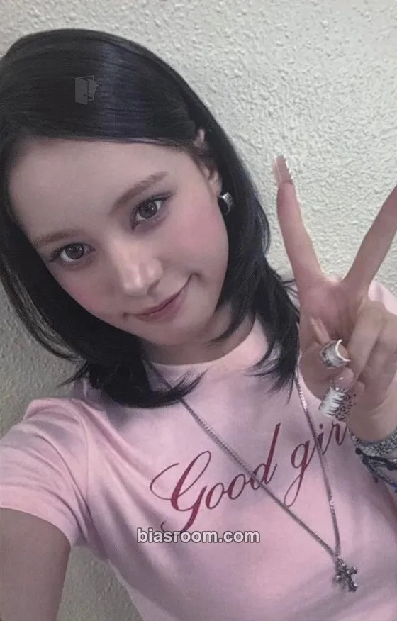 Nina Kcon Japan 2026 Photocard - NiziU - NiziU K-pop photocard