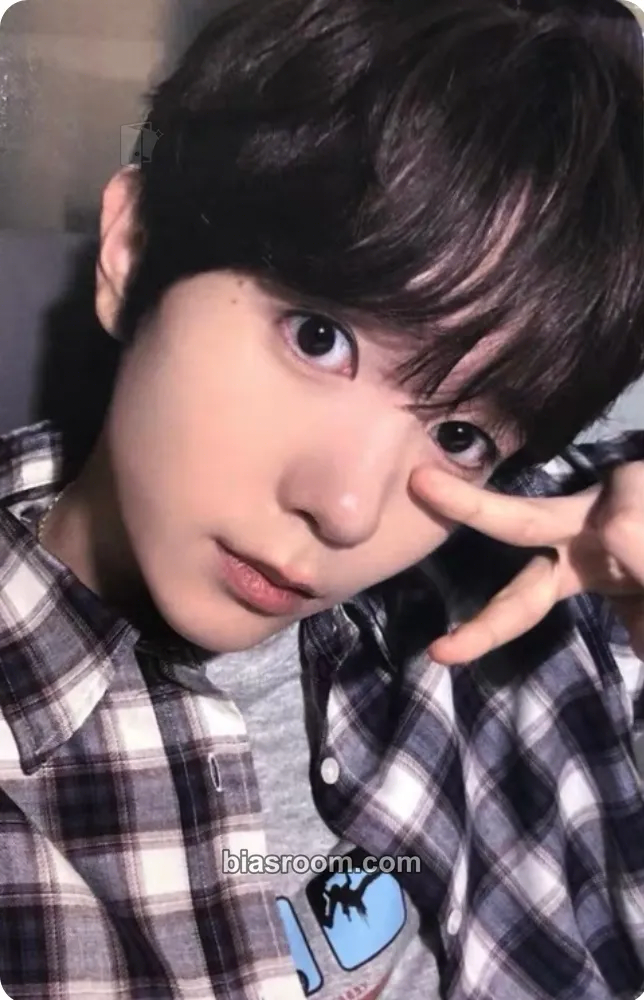 Ryo COLOR Photocard - NCT WISH - NCT WISH K-pop photocard