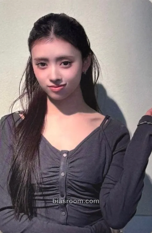 Rima Good Girl But Not For You Photocard - NiziU - NiziU K-pop photocard