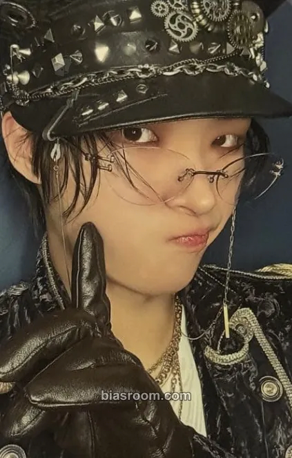 Mingi GOLDEN HOUR : Part.4 Photocard - ATEEZ - ATEEZ K-pop photocard
