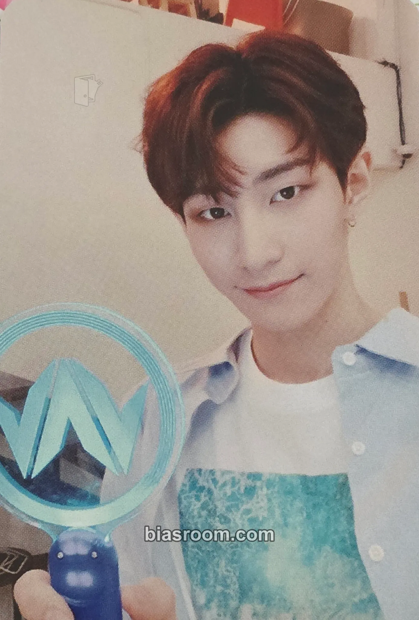 Lou Lightstick V2 Photocard - VAV - VAV K-pop photocard