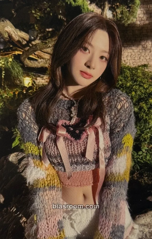 STAYC - Seeun - GPT (Japanese Ver.)/ Tell Me Now Album solo version album photocard