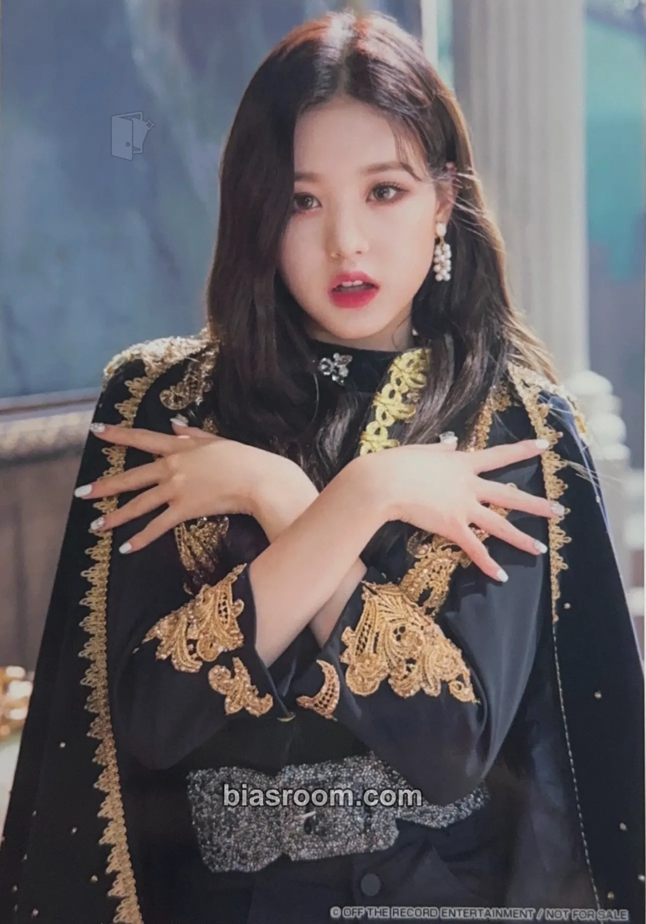 Wonyoung Vampire Photocard - IZ*ONE - IZ*ONE K-pop photocard