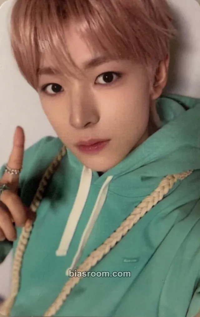 NCT - Yushi - 10TH ANNIVERSARY [NCT 2026] POP UP: NEO GROUND Event trading card merch photocard selfie neo version