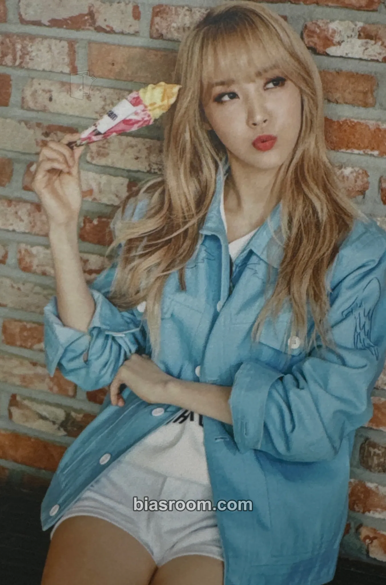 Moonbyul 2ND OFFICIAL FANCLUB ‘MOOMOO’ Photocard - MAMAMOO - MAMAMOO K-pop photocard