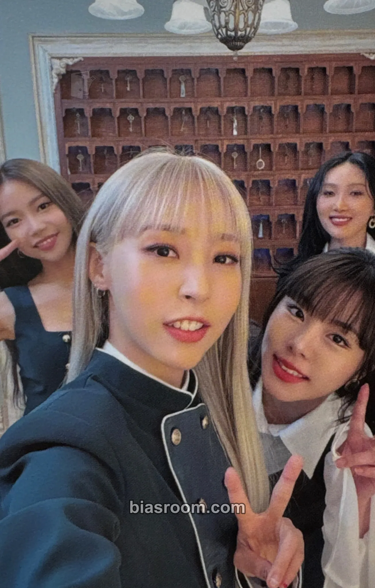 5th Official Fanclub: 4seasons' MOOMOO Stay Photocard - MAMAMOO - MAMAMOO K-pop photocard