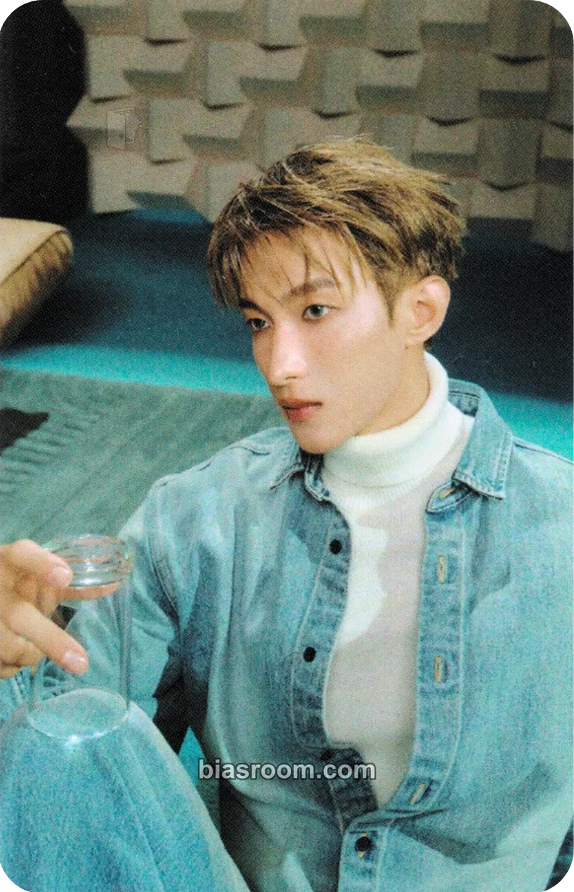 DK Serenade Photocard - SEVENTEEN - SEVENTEEN K-pop photocard