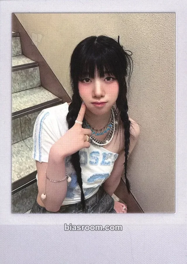 ME:I - Ayane - Hi-Five Album album inclusion limited edition A version polaroid