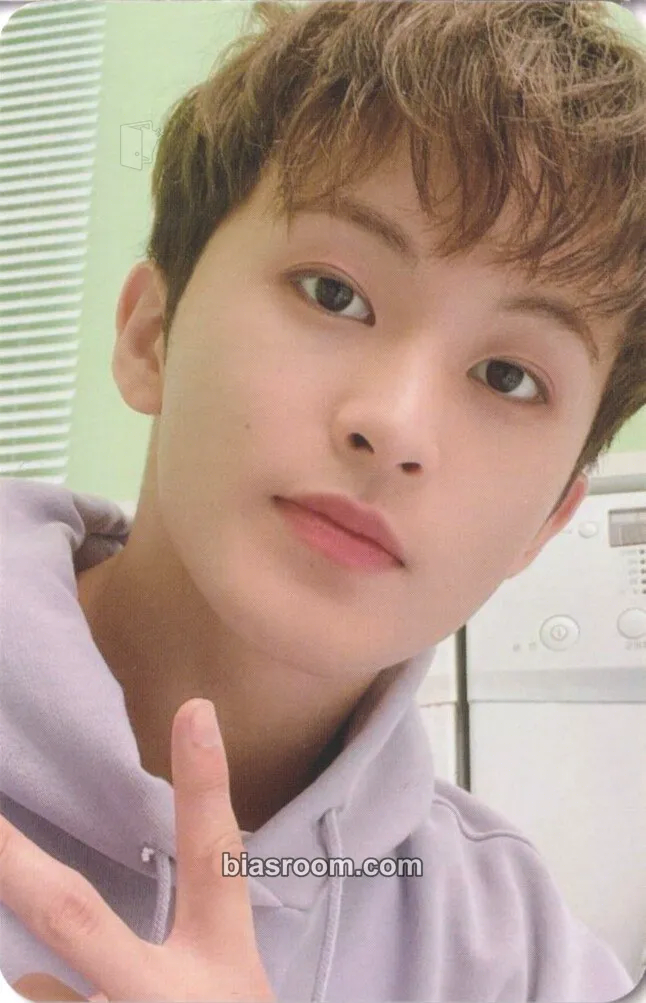 Mark Dream Laundry Shop Photocard - NCT DREAM - NCT DREAM K-pop photocard