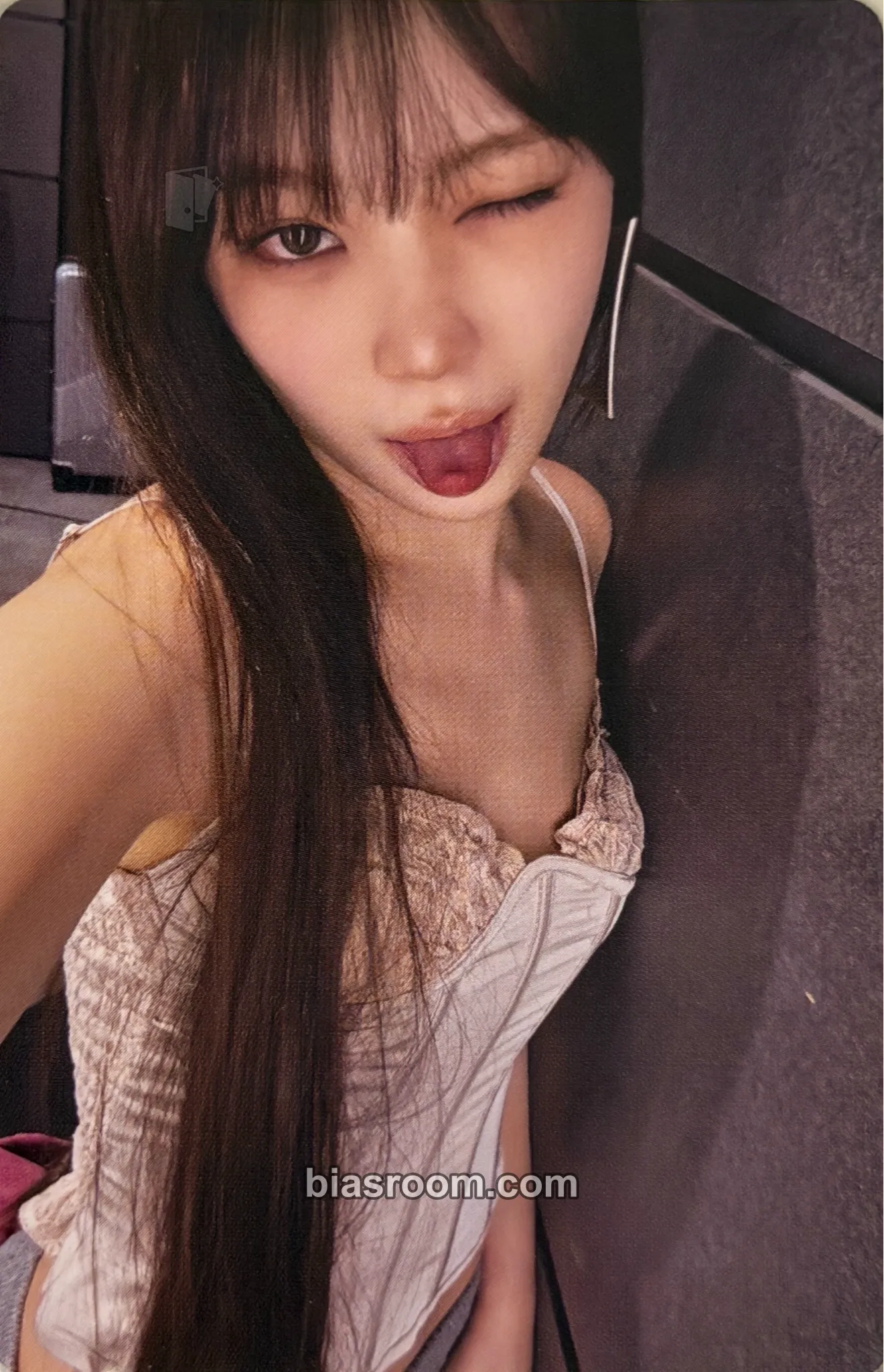 Kim Chaewon PUREFLOW pt.1 Photocard - LE SSERAFIM - LE SSERAFIM K-pop photocard
