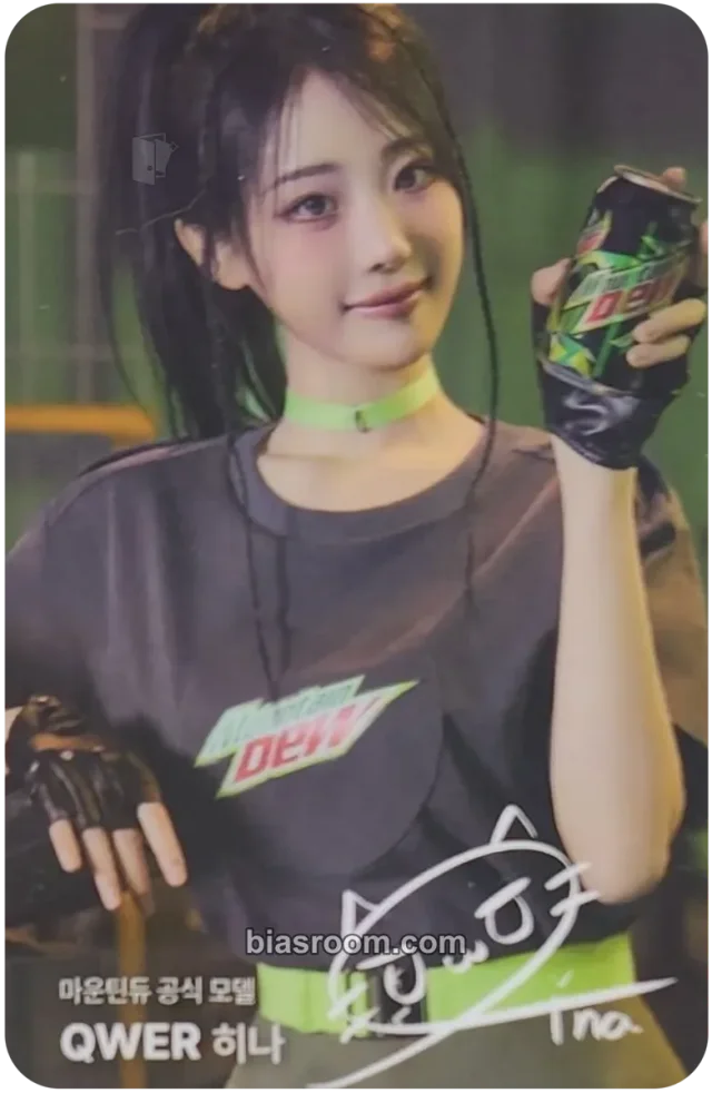 QWER - Hina - Mountain Dew × QWER Other brand collaboration event round 2 pvc card