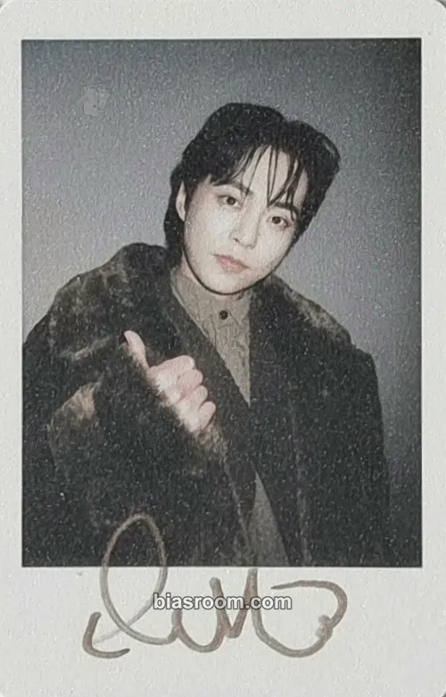 Xiumin EXO × KNIGHT Magazine Photocard - EXO - EXO K-pop photocard