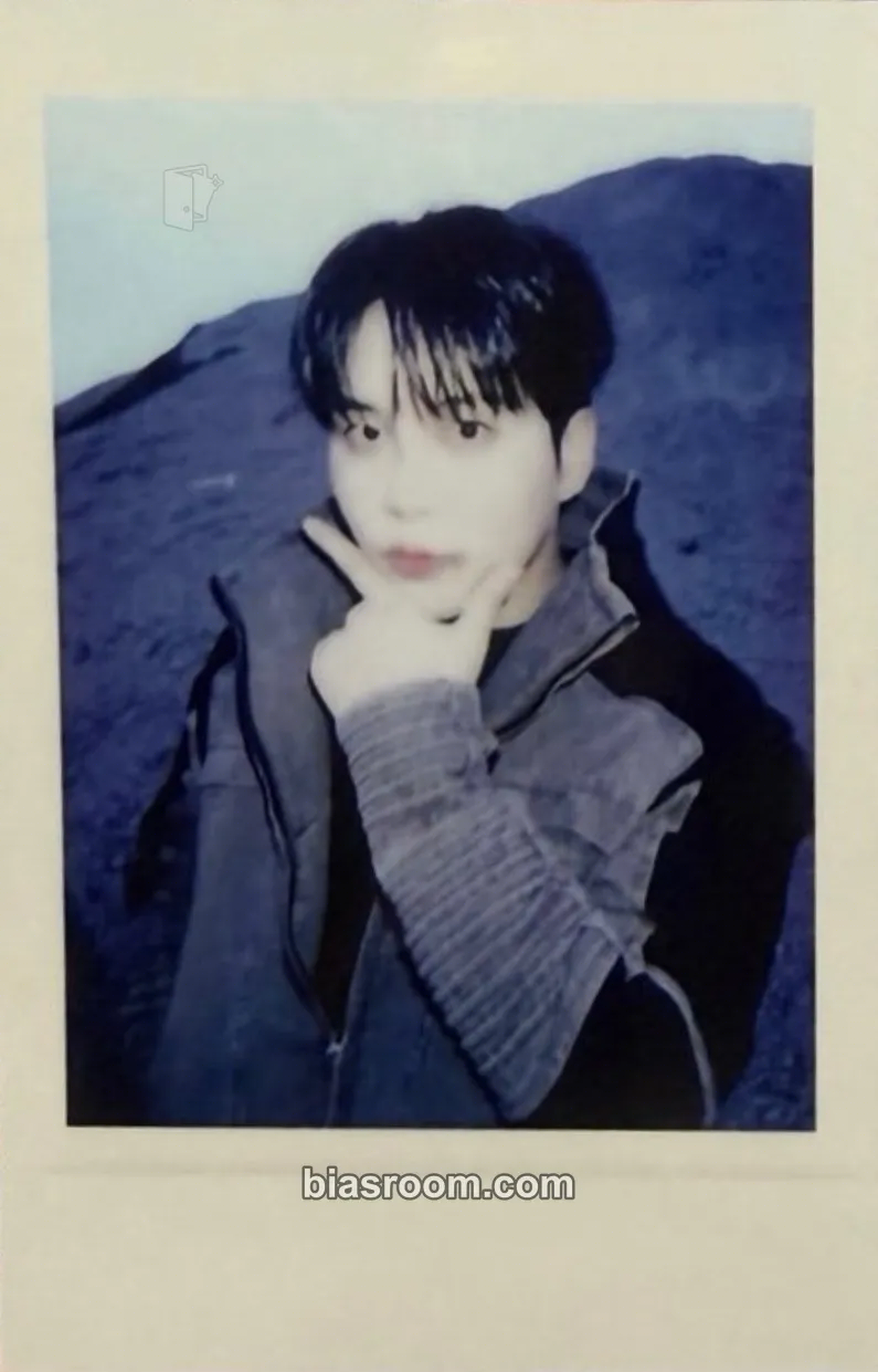Jongho GOLDEN HOUR : Part.4 Photocard - ATEEZ - ATEEZ K-pop photocard