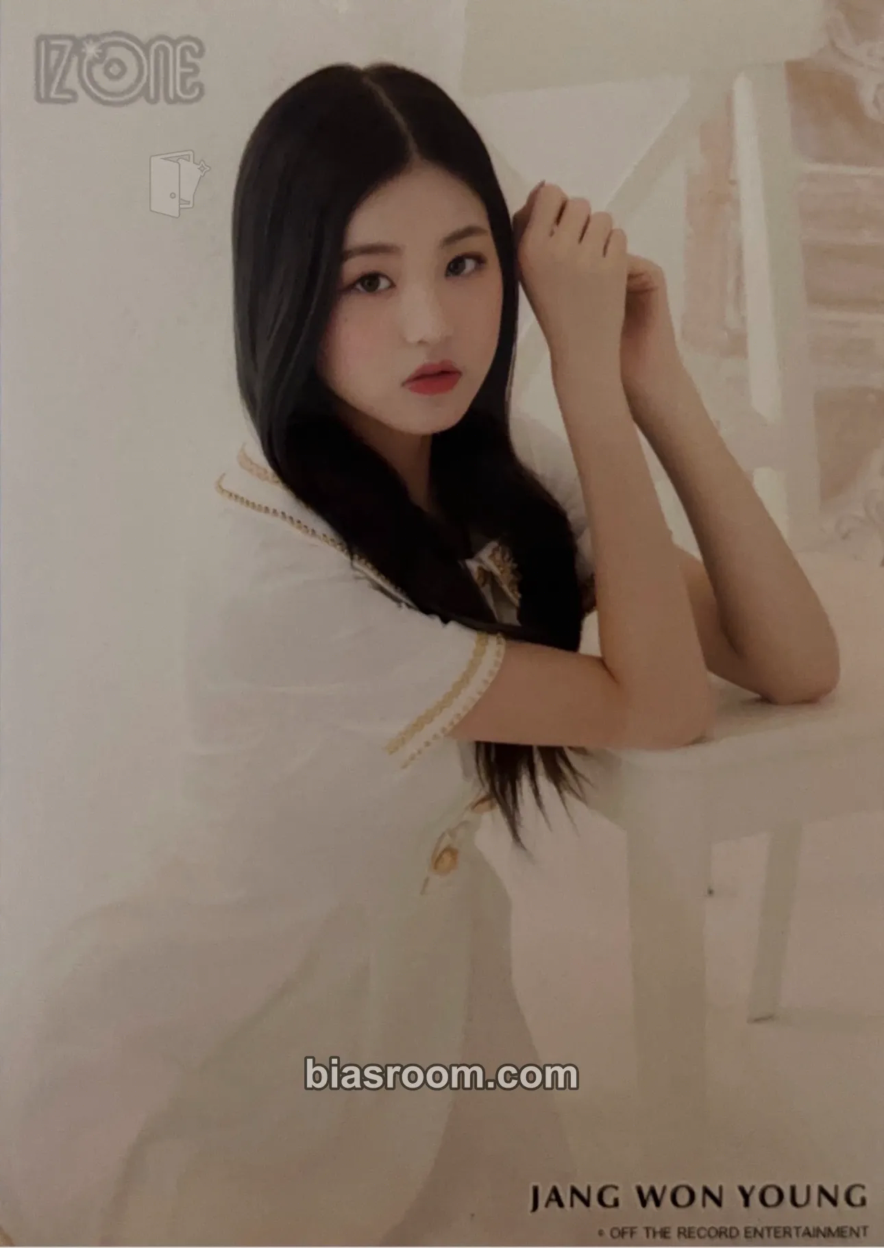 Wonyoung EYES ON ME Photocard - IZ*ONE - IZ*ONE K-pop photocard