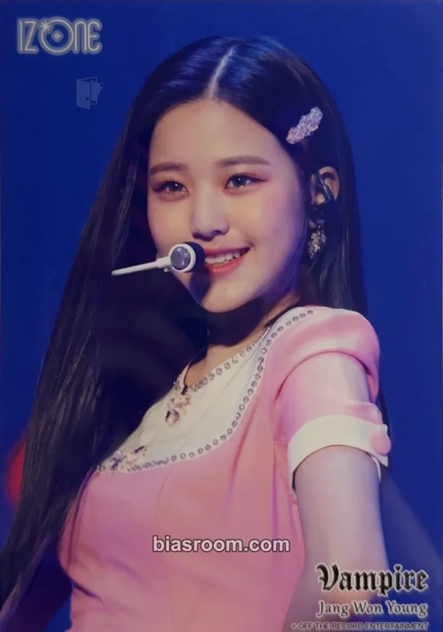 IZ*ONE - Wonyoung - Vampire Album concert version random pack bromide