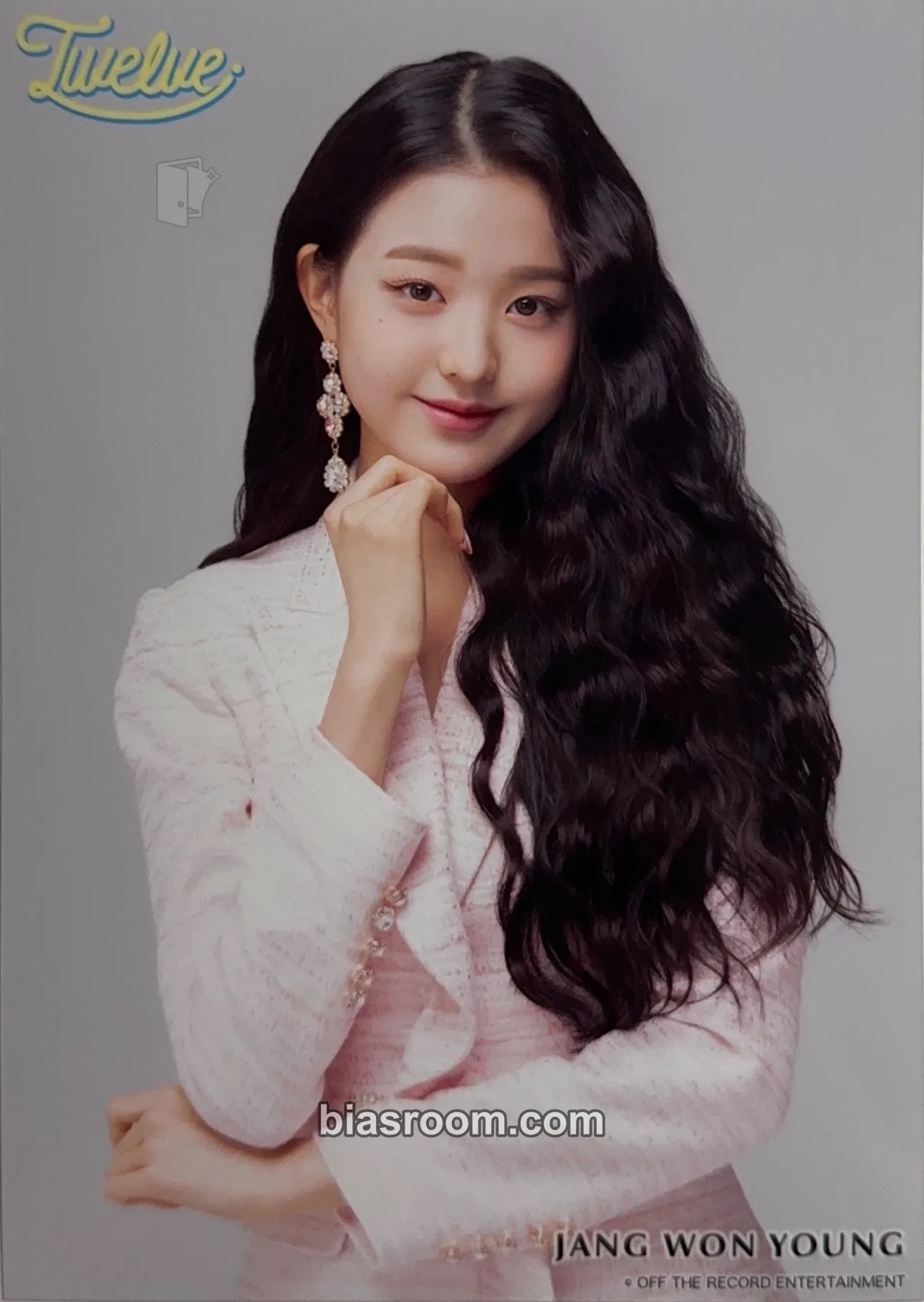 Wonyoung Twelve Photocard - IZ*ONE - IZ*ONE K-pop photocard