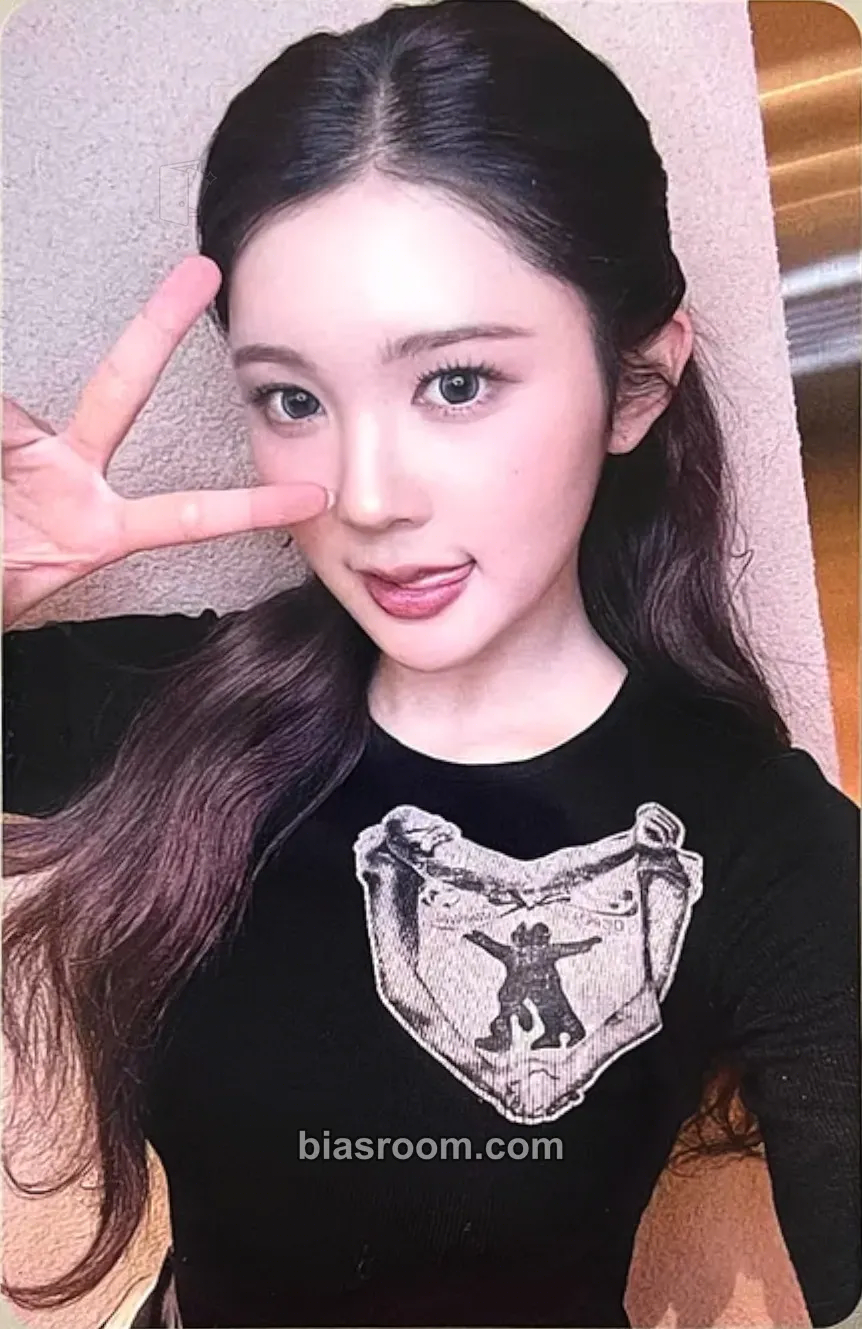 A-na FOCUS Photocard - Hearts2Hearts - Hearts2Hearts K-pop photocard