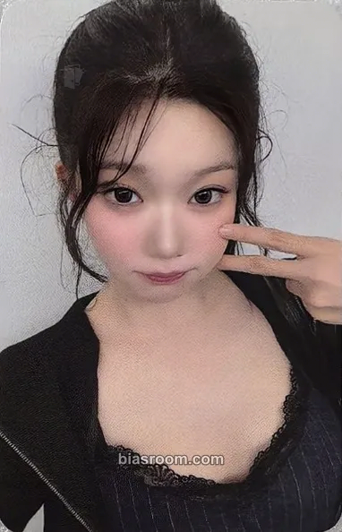 Tsuki appendix: Of All We Have Lost Photocard - Billlie - Billlie K-pop photocard