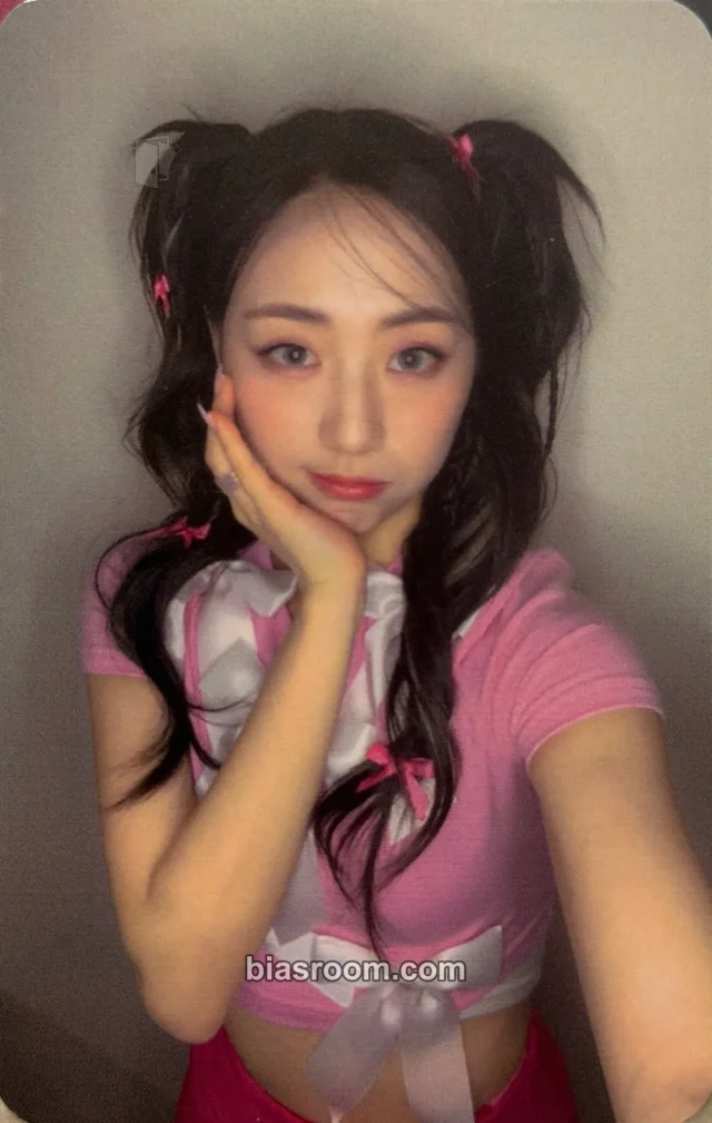 I:MOND - A-hyeon - Under My Album video call (fancall) airmusic