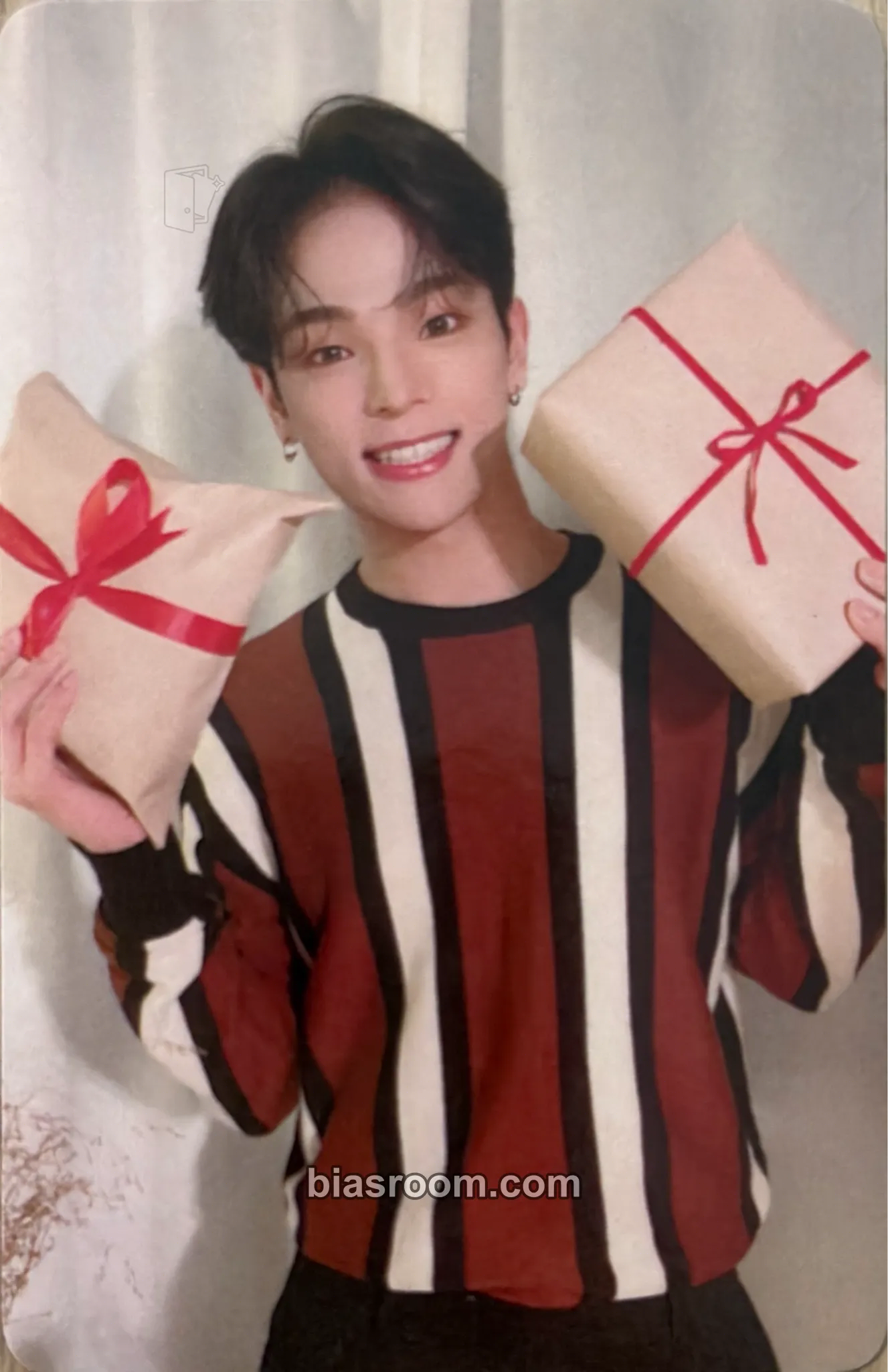 Woojin Official MD (Pre Debut) Photocard - Kim Woojin - Kim Woojin K-pop photocard