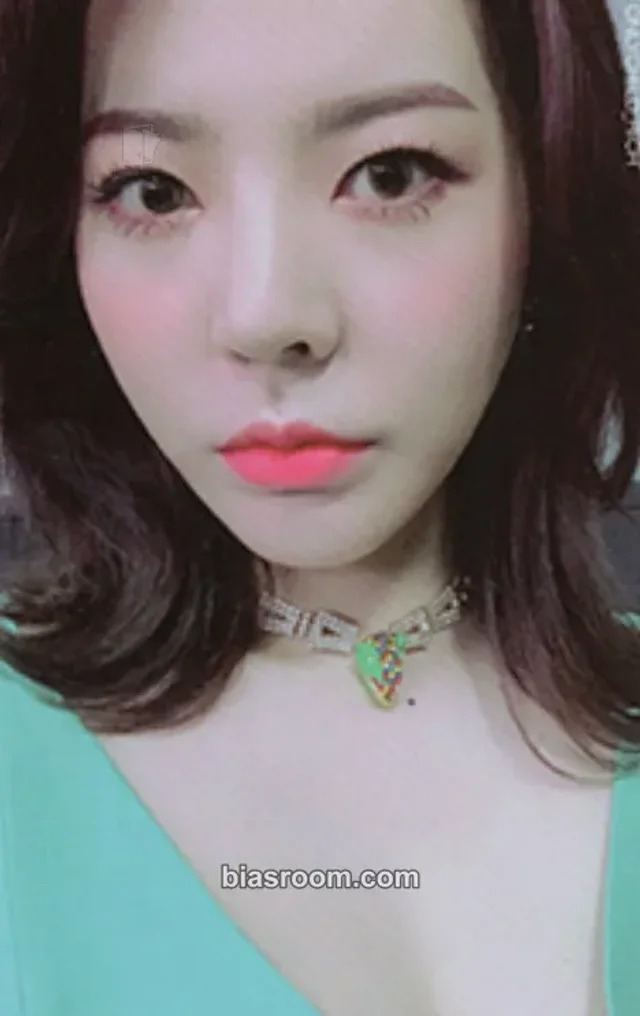 Girls' Generation - Sunny - Lil' Touch Album khino B version