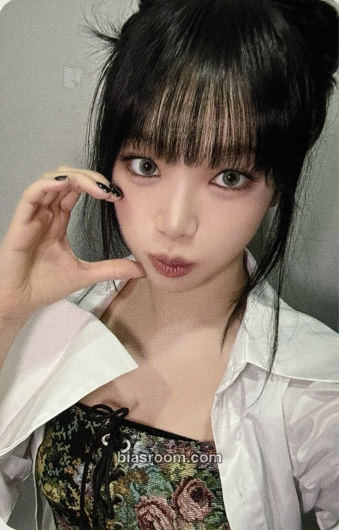 Kim Chaewon PUREFLOW pt.1 Photocard - LE SSERAFIM - LE SSERAFIM K-pop photocard