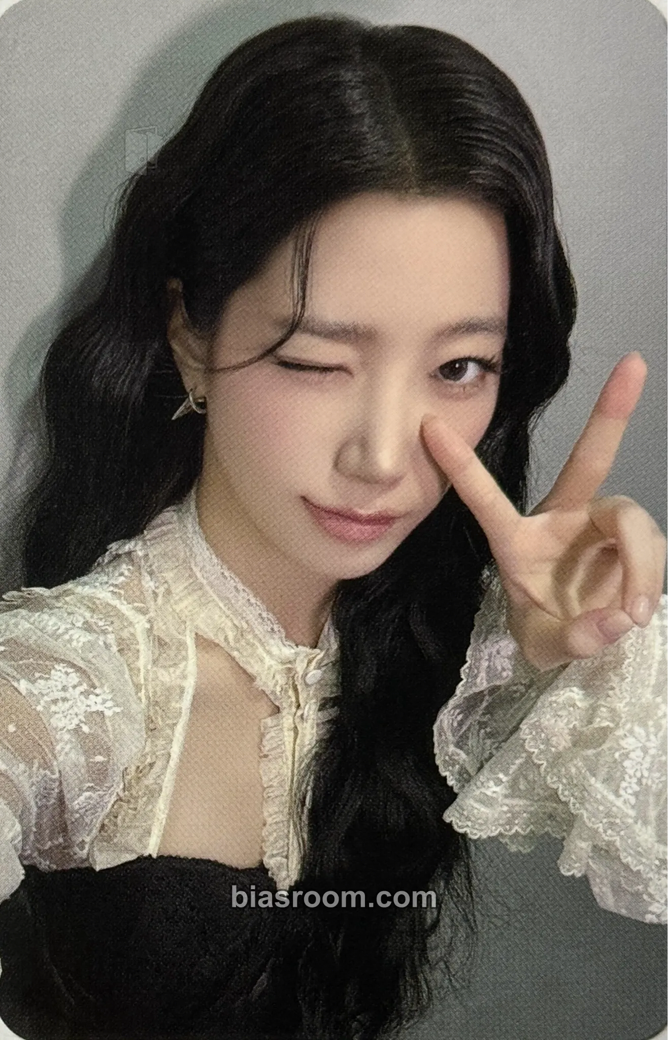 Kazuha PUREFLOW pt.1 Photocard - LE SSERAFIM - LE SSERAFIM K-pop photocard