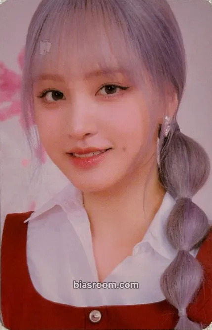 Liz IVE SWITCH x LINE FRIENDS POP-UP STORE Photocard - IVE - IVE K-pop photocard