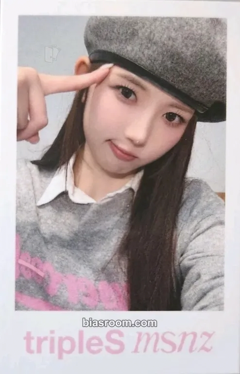 Jiwoo Beyond Beauty Photocard - tripleS - tripleS K-pop photocard