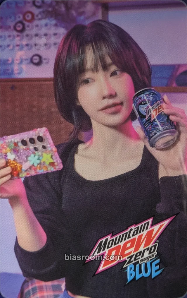 QWER - Magenta - Mountain Dew × QWER Other round 1 purchase benefit