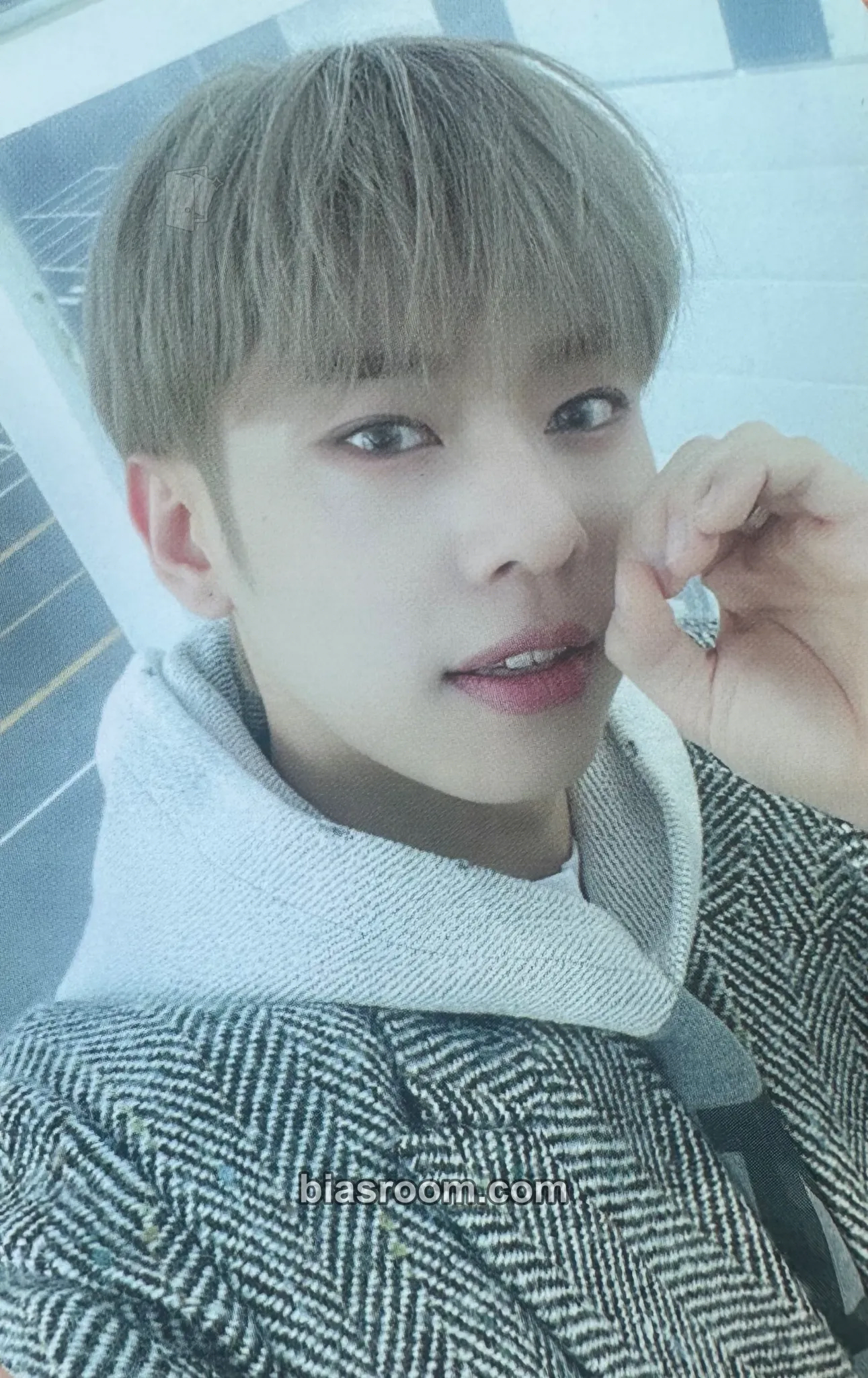 Donghyun THE FUTURE IS OURS : FOUND Photocard - AB6IX - AB6IX K-pop photocard