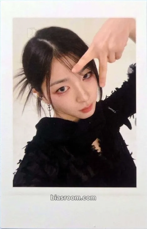 Sohyun Assemble24 Photocard - tripleS - tripleS K-pop photocard