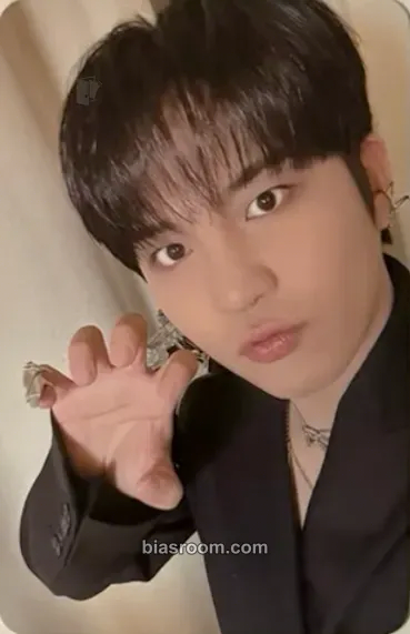 Jongho POP-UP: GOLDEN HOUR : Part.2 (Soundwave) Photocard - ATEEZ - ATEEZ K-pop photocard
