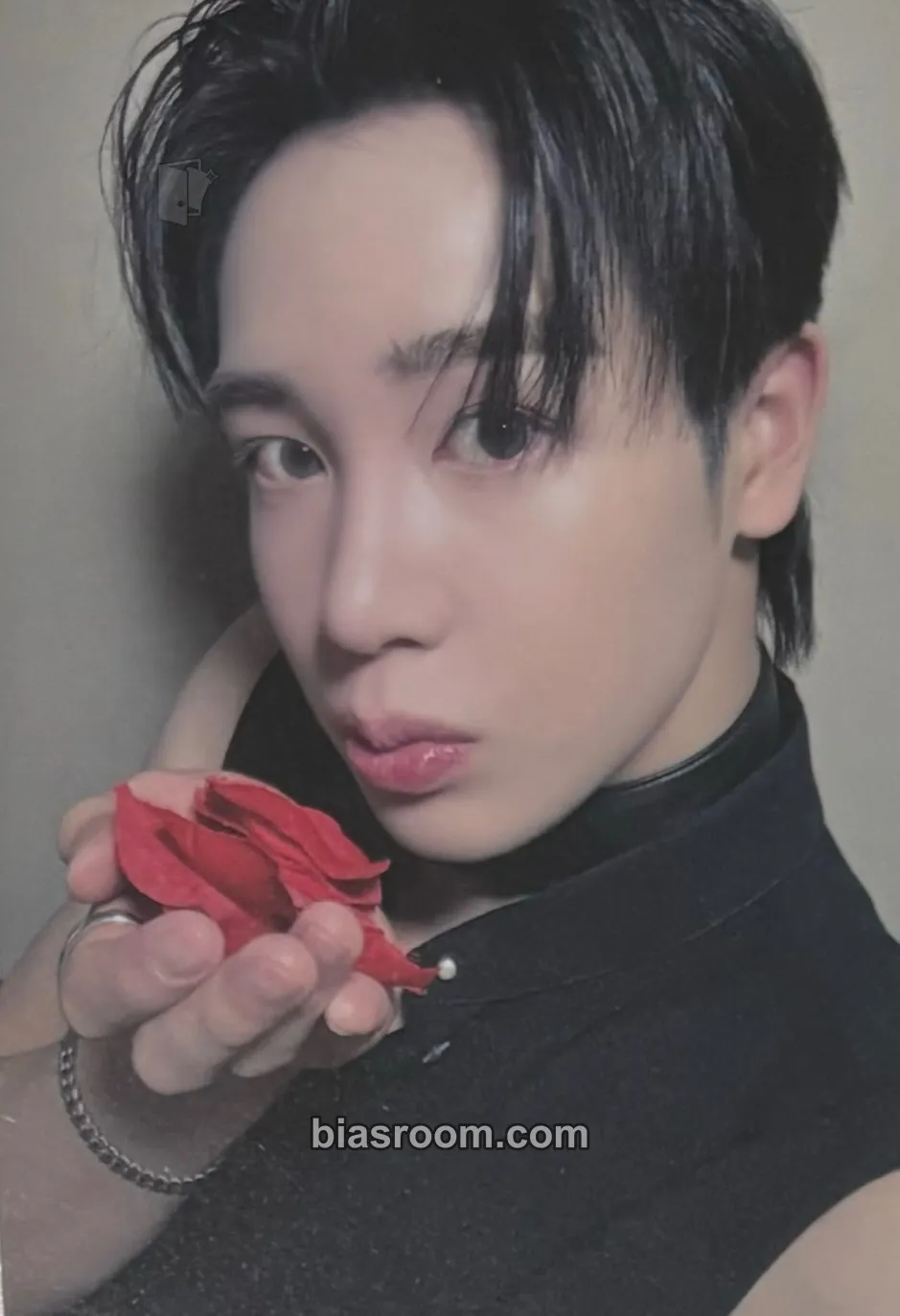 Hunter HOUSE OF TRICKY : WATCH OUT Photocard - xikers - xikers K-pop photocard