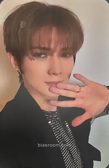 Yeosang POP-UP: GOLDEN HOUR : Part.2 (Soundwave) Photocard - ATEEZ - ATEEZ K-pop photocard