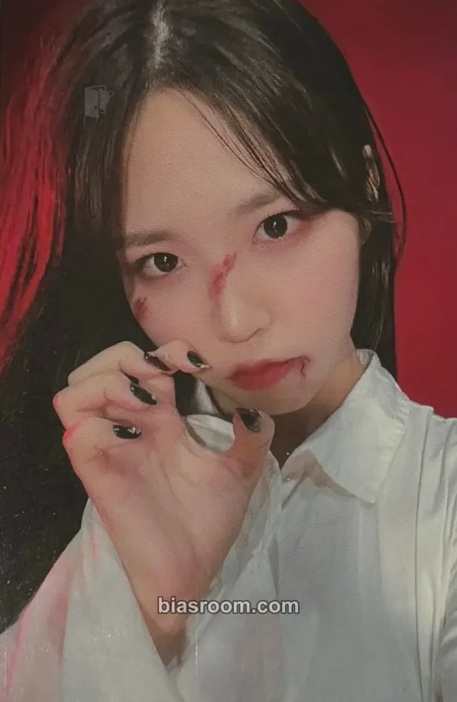 Harin PinkFantasy Bizarre Story K-pop photocard