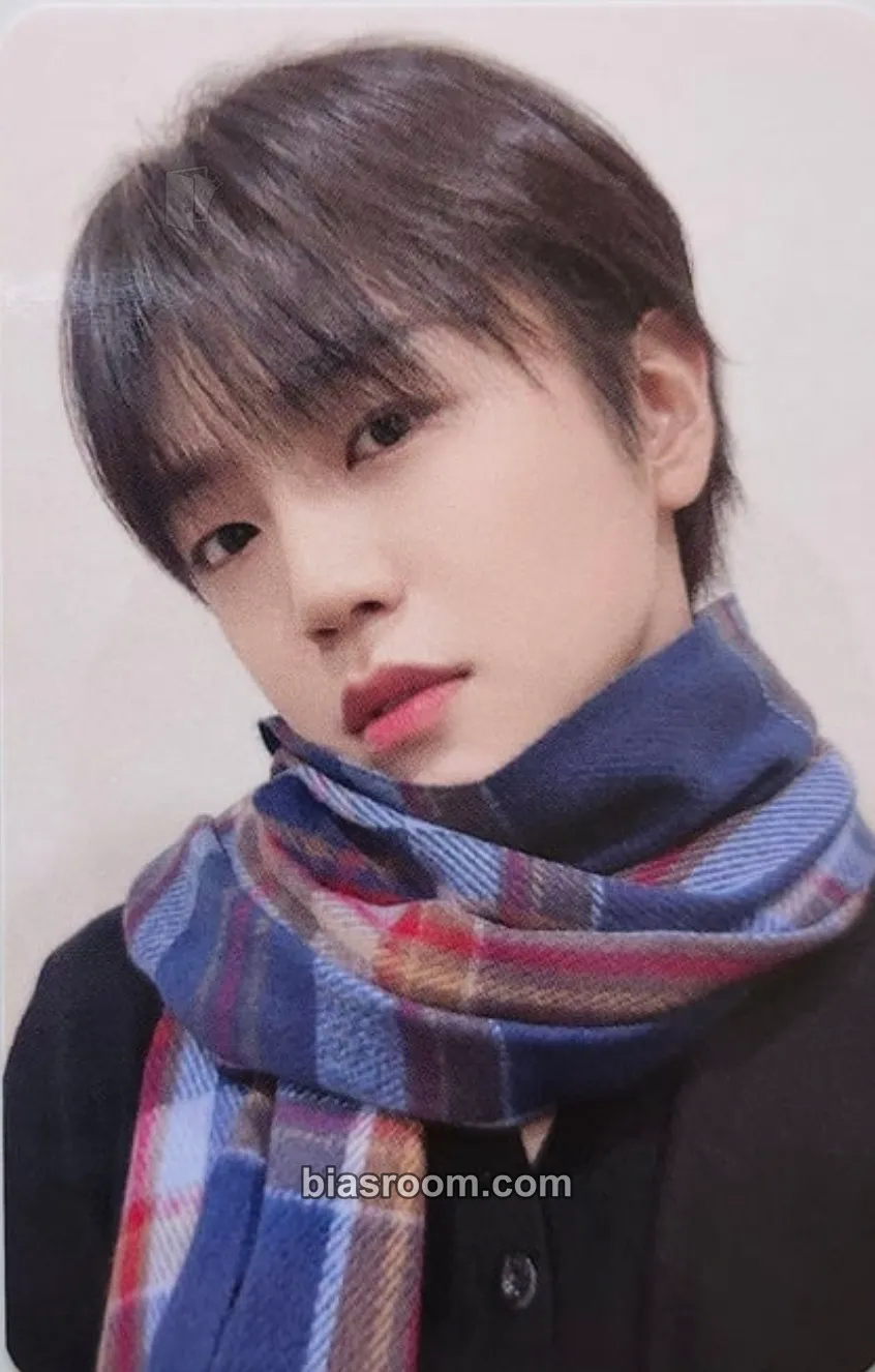 Lee Jiham PINATA Photocard - A.C.E - A.C.E K-pop photocard