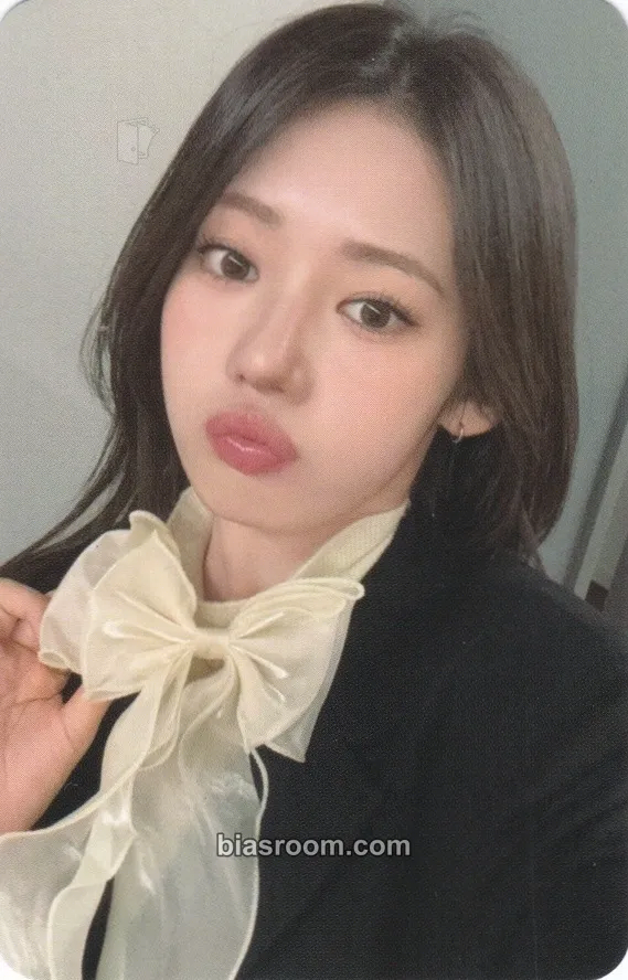Rora Babymonster Era2 : 2nd Anniversary Photocard - BABYMONSTER - BABYMONSTER K-pop photocard