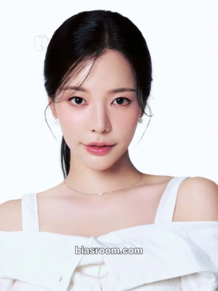 Sunny SMTOWN LIVE 2025 Photocard - Girls' Generation - Girls' Generation K-pop photocard